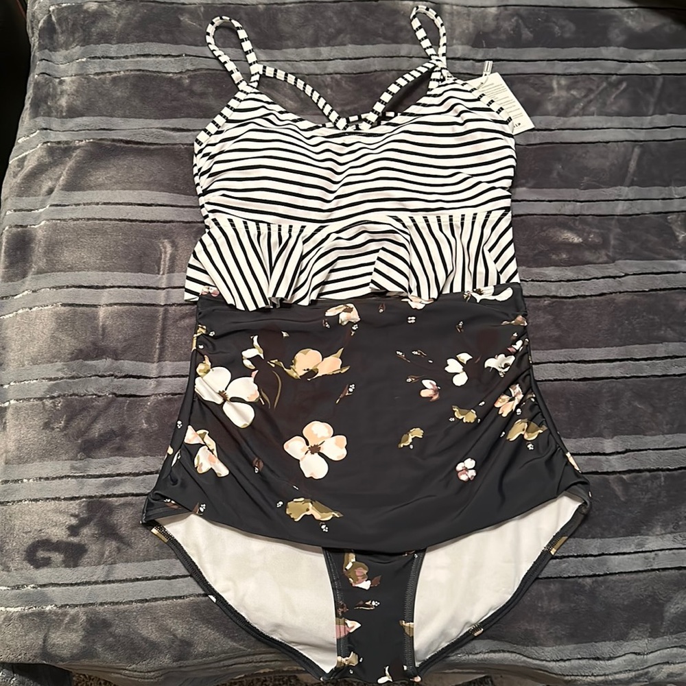 Cocoship Two Piece Set